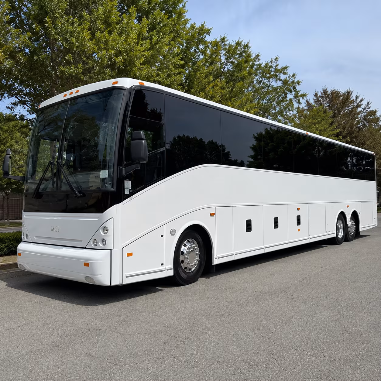 finding the right bus size for your troy airport run
